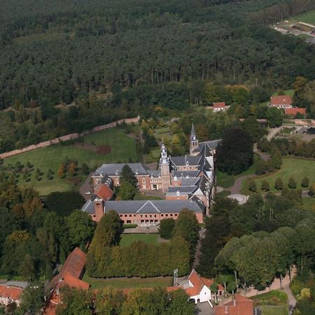 De Vrolijcke Bosmuis Bed & Breakfast Bergeijk Екстериор снимка